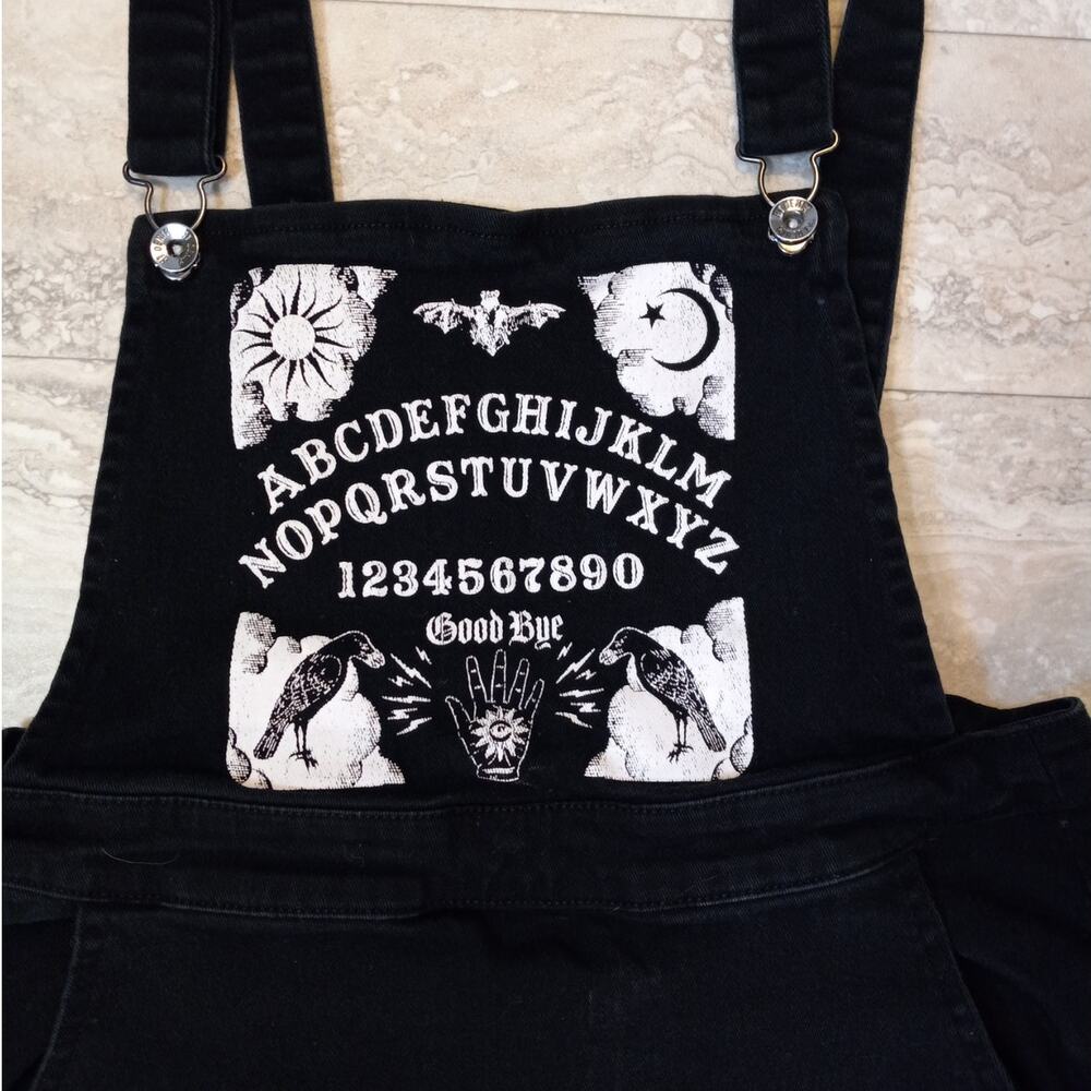 Hot Topic wedgie board graphic black adjustable‎ overall skirt SIZE L - Picture 2 of 4